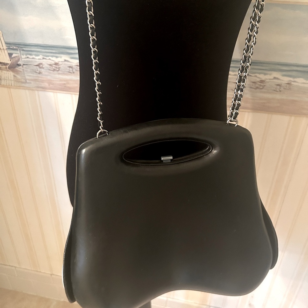 CHANEL AUTHENTIC VINTAGE PREMIER 2005 HANDBAG WITH AFTER MARKET CROSSBODY CHAIN!